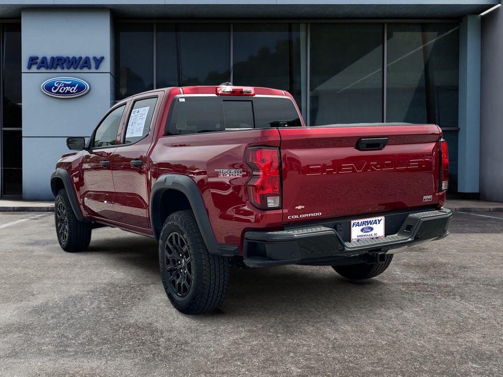 2026 Chevrolet Colorado Trail Boss photo 4