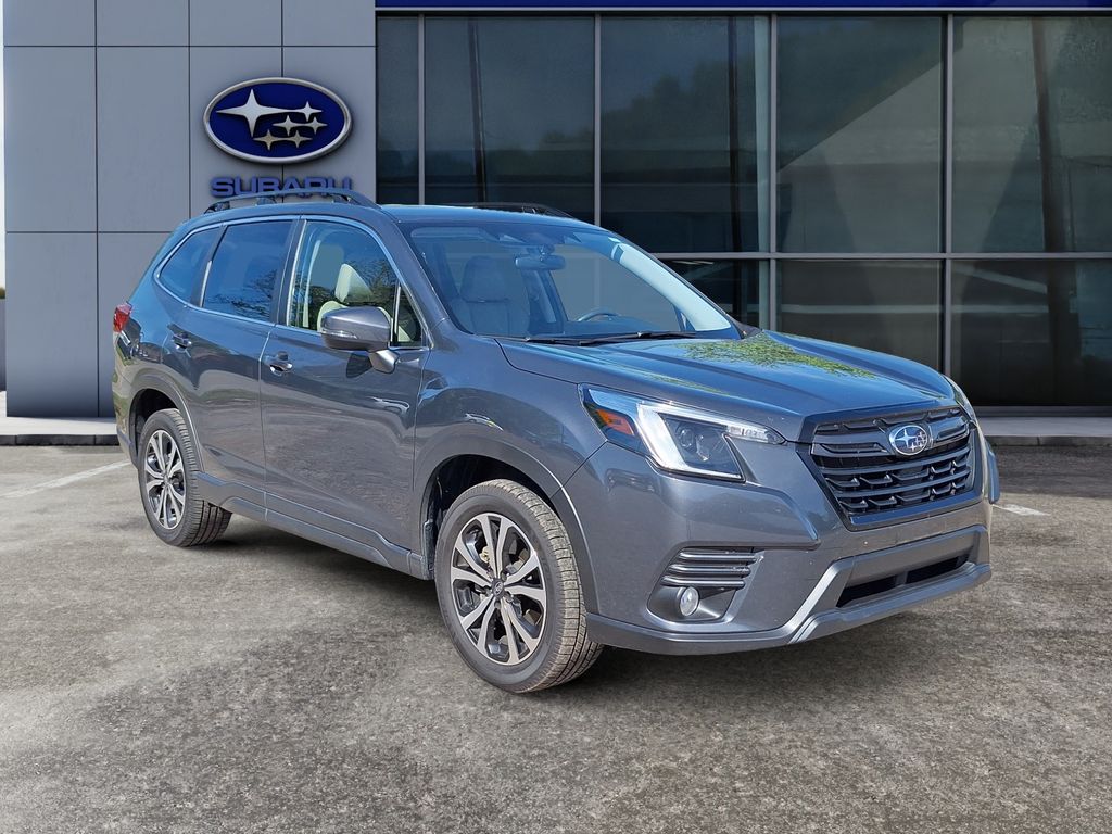 2023 Subaru Forester Limited photo 2