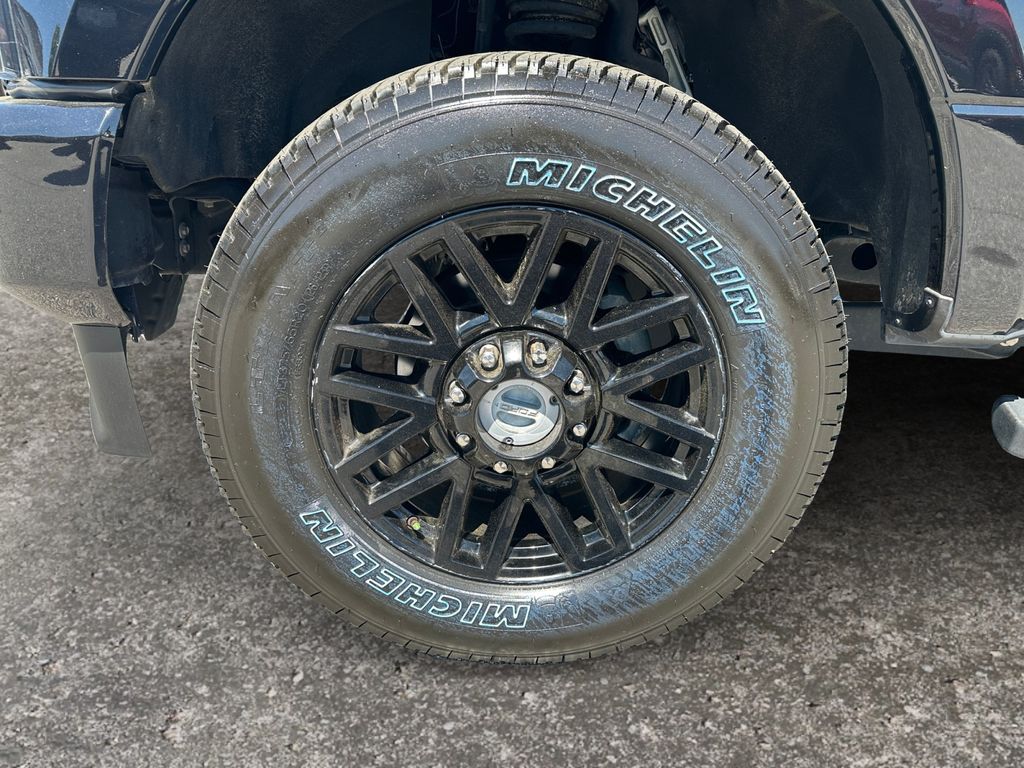 2020 Ford F-250 Lariat photo 3