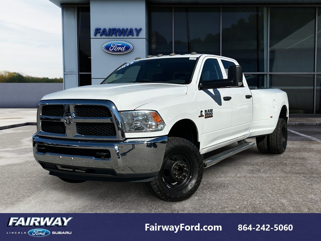 2017 RAM 3500 Tradesman's photo