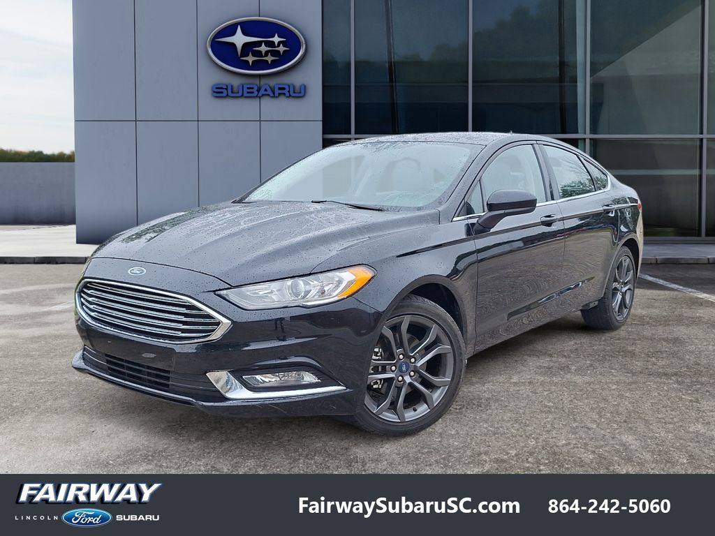 2018 Ford Fusion SE FWD's photo