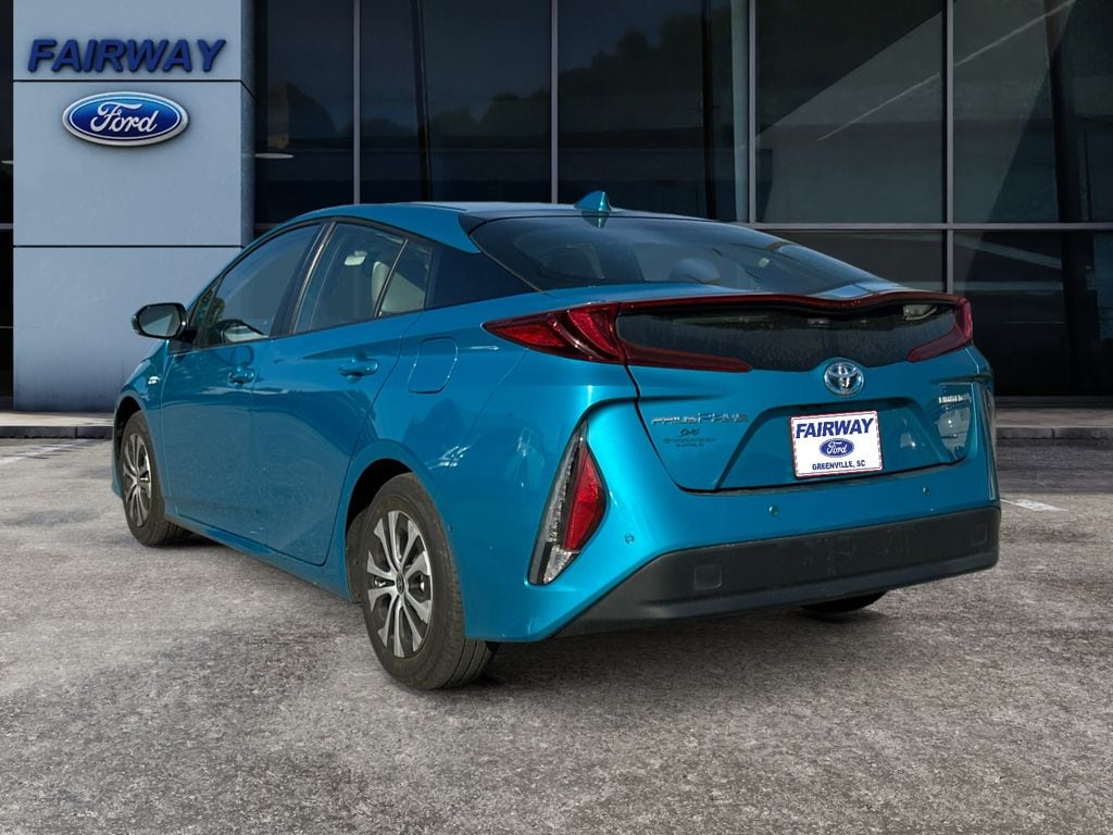 2022 Toyota Prius Prime Limited photo 4