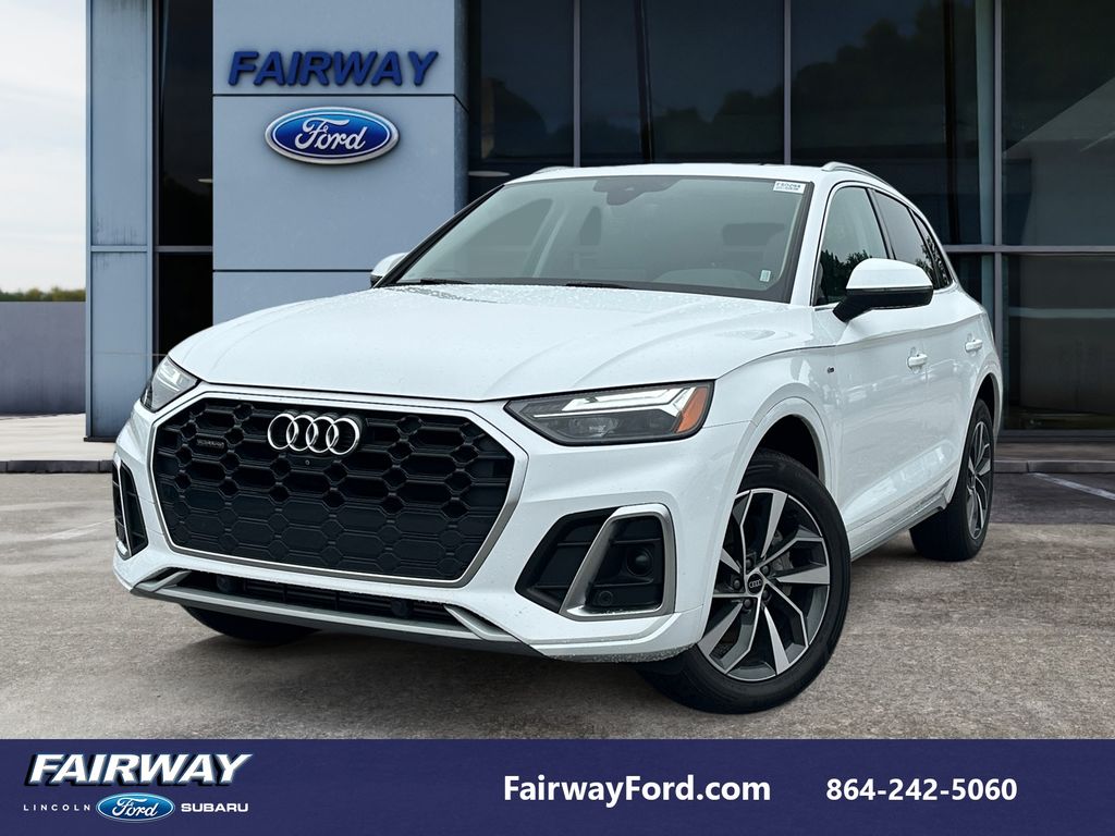 2024 Audi Q5 45 Premium Plus's photo