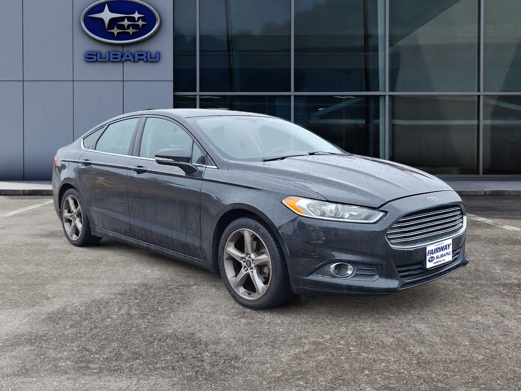 Used 2014 Ford Fusion SE with VIN 3FA6P0HDXER326477 for sale in Greenville, SC