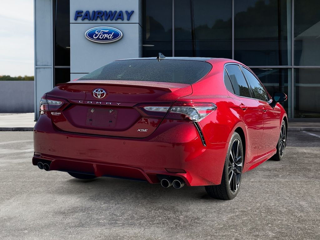 2019 Toyota Camry XSE V6 photo 6