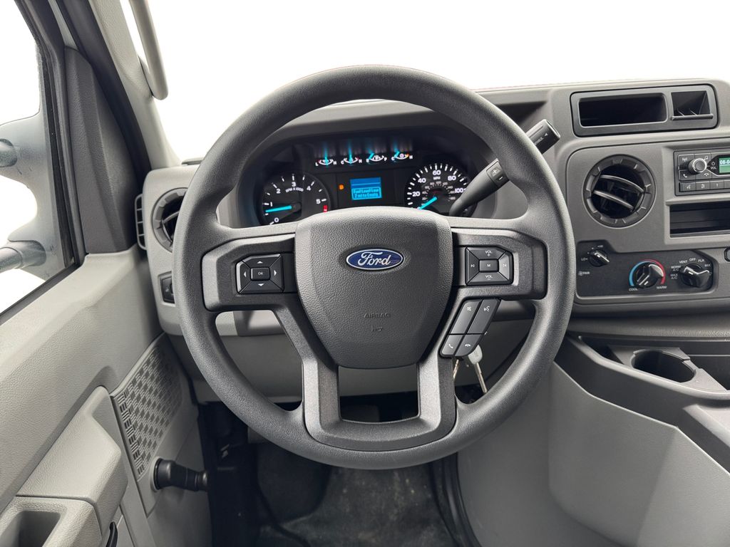 2024 Ford E-Series Cutaway Base - Photo 14