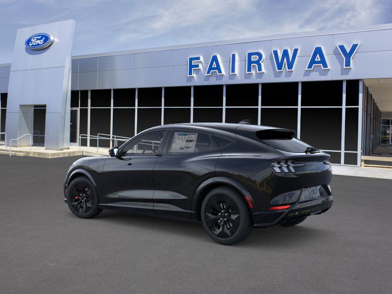 2025 Ford Mustang Mach-E GT photo 3