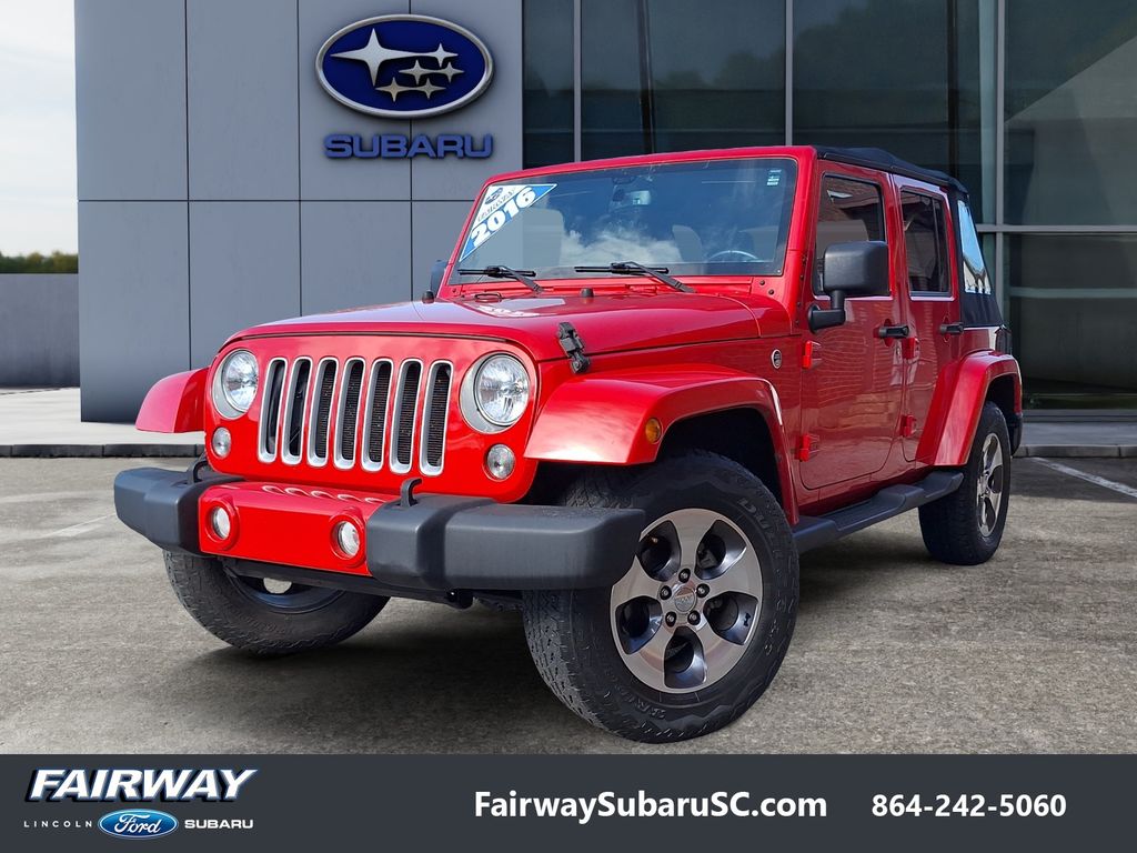 2016 Jeep Wrangler Unlimited Sahara's photo