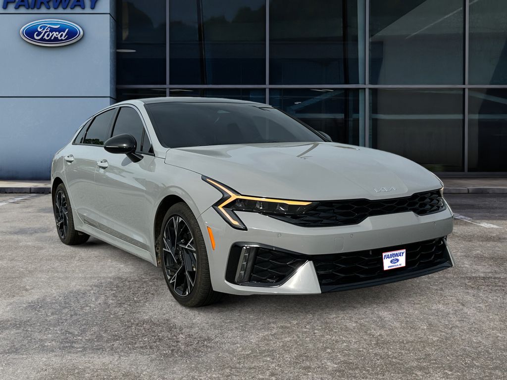 2025 Kia K5 GT-Line photo 2