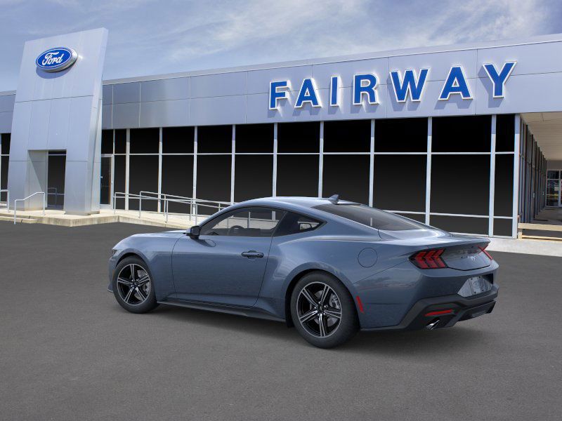 2025 Ford Mustang EcoBoost photo 4