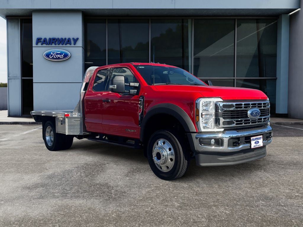2024 Ford F-450 XLT photo 3