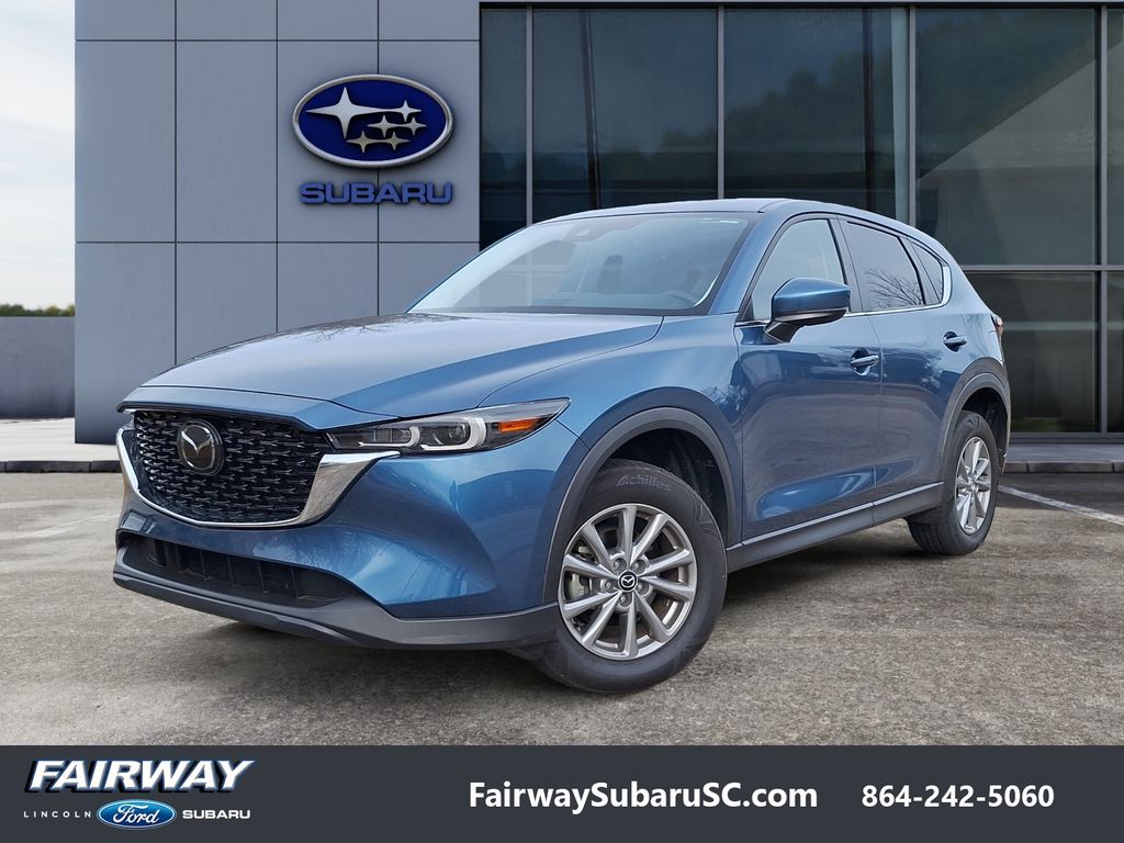 2022 Mazda CX-5 S Preferred package's photo