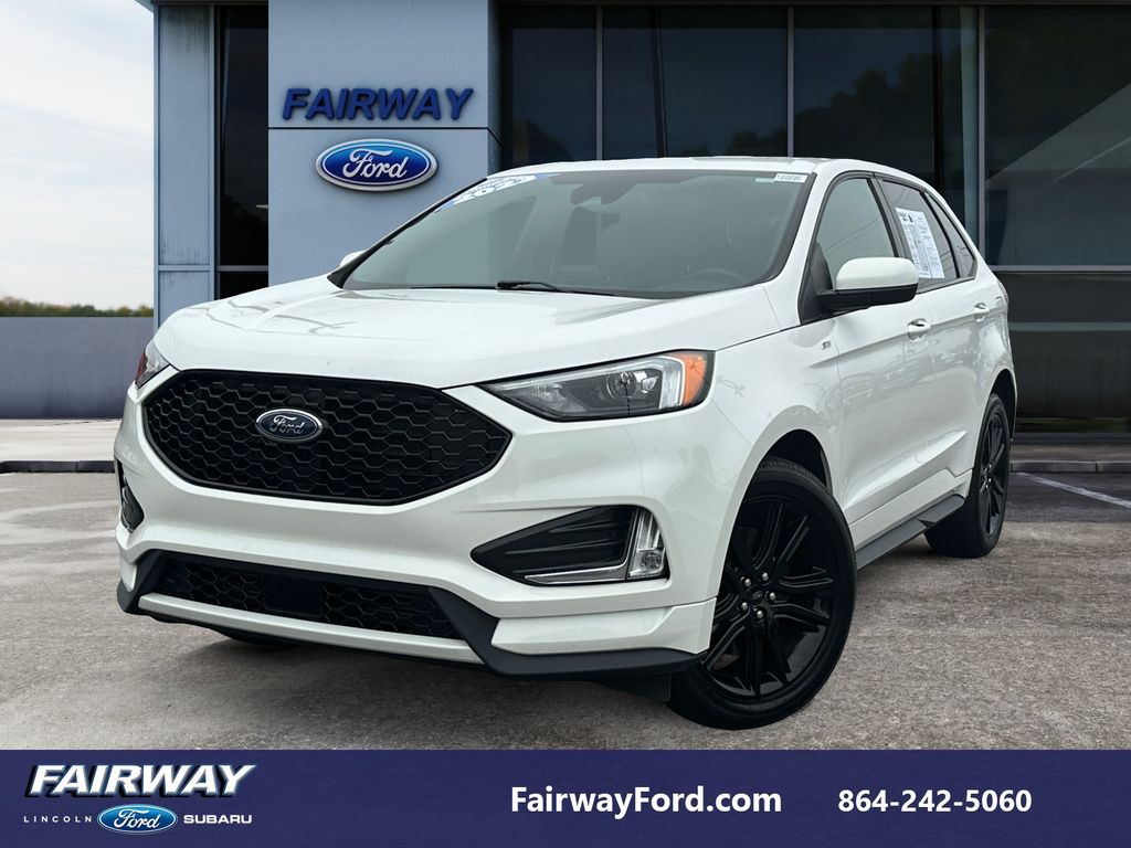 2023 Ford Edge ST-Line AWD's photo