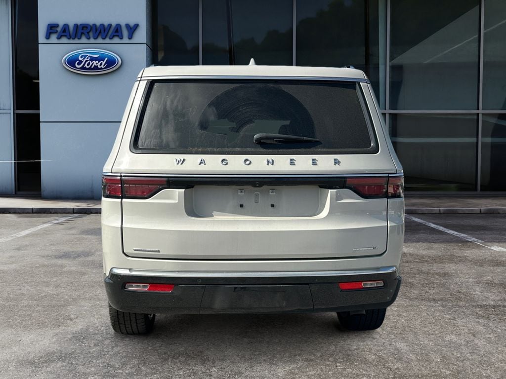 2022 Jeep Wagoneer Series III photo 5