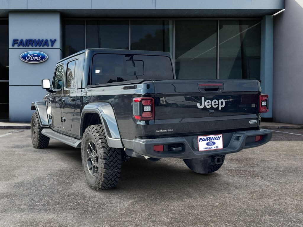Used 2020 Jeep Gladiator Overland Truck Crew Cab