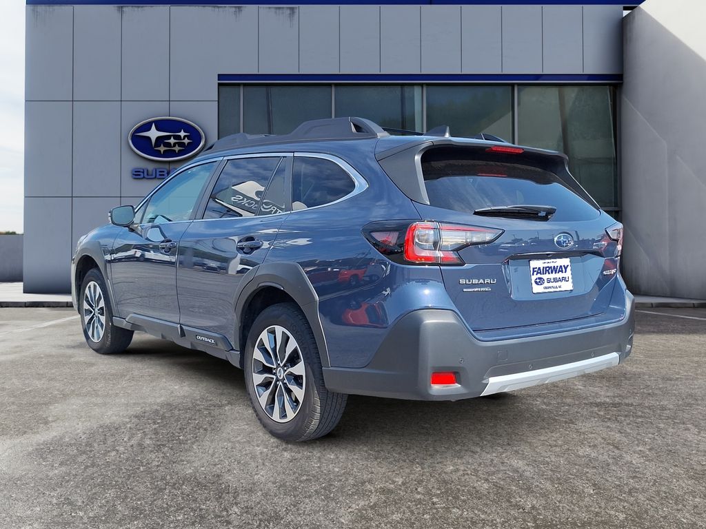 2023 Subaru Outback Limited photo 2