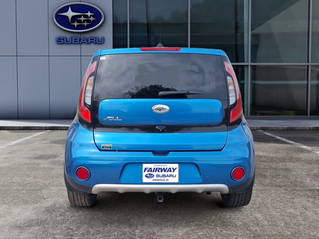 2017 Kia Soul + photo 5