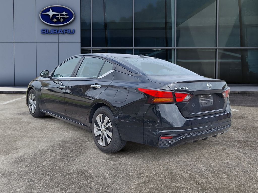 2019 Nissan Altima 2.5 S photo 4