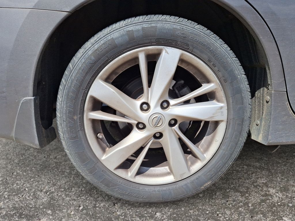 2013 Nissan Altima 2.5 SV photo 6