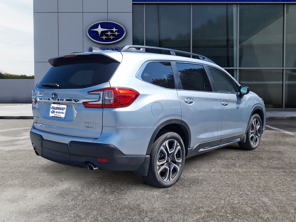 2024 Subaru Ascent Limited 7-Passenger photo 6