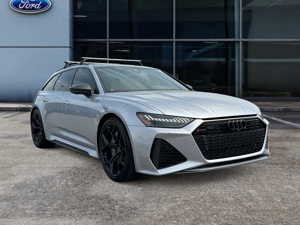 2025 Audi RS 6 Avant 4.0T performance photo 2