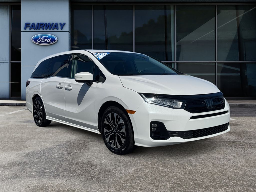 2025 Honda Odyssey Elite photo 3