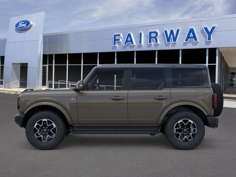 2025 Ford Bronco Outer Banks photo 2