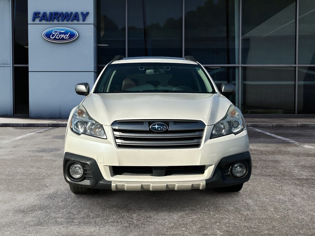 2014 Subaru Outback 2.5i Limited (CVT) photo 3
