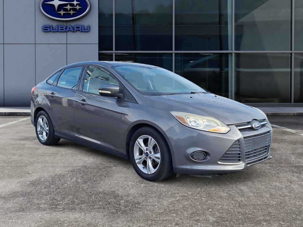 Used 2014 Ford Focus SE Sedan