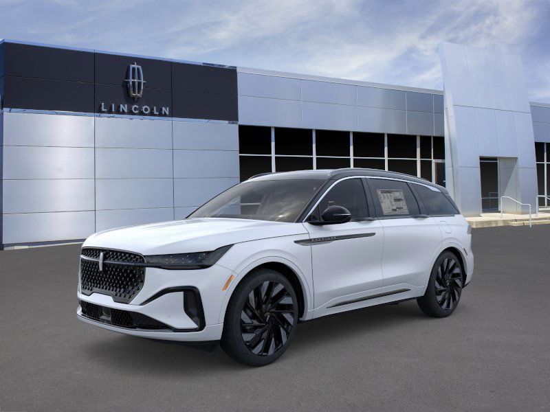 2025 Lincoln Nautilus Black Label's photo