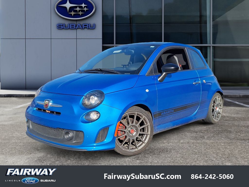2019 FIAT 500 Abarth's photo