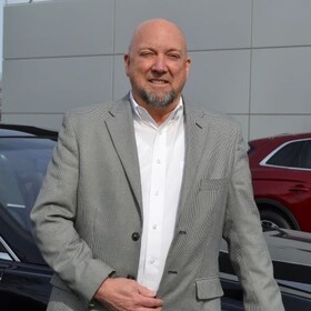 Staff member Fred Sizemore from ID_3348d4109a8c