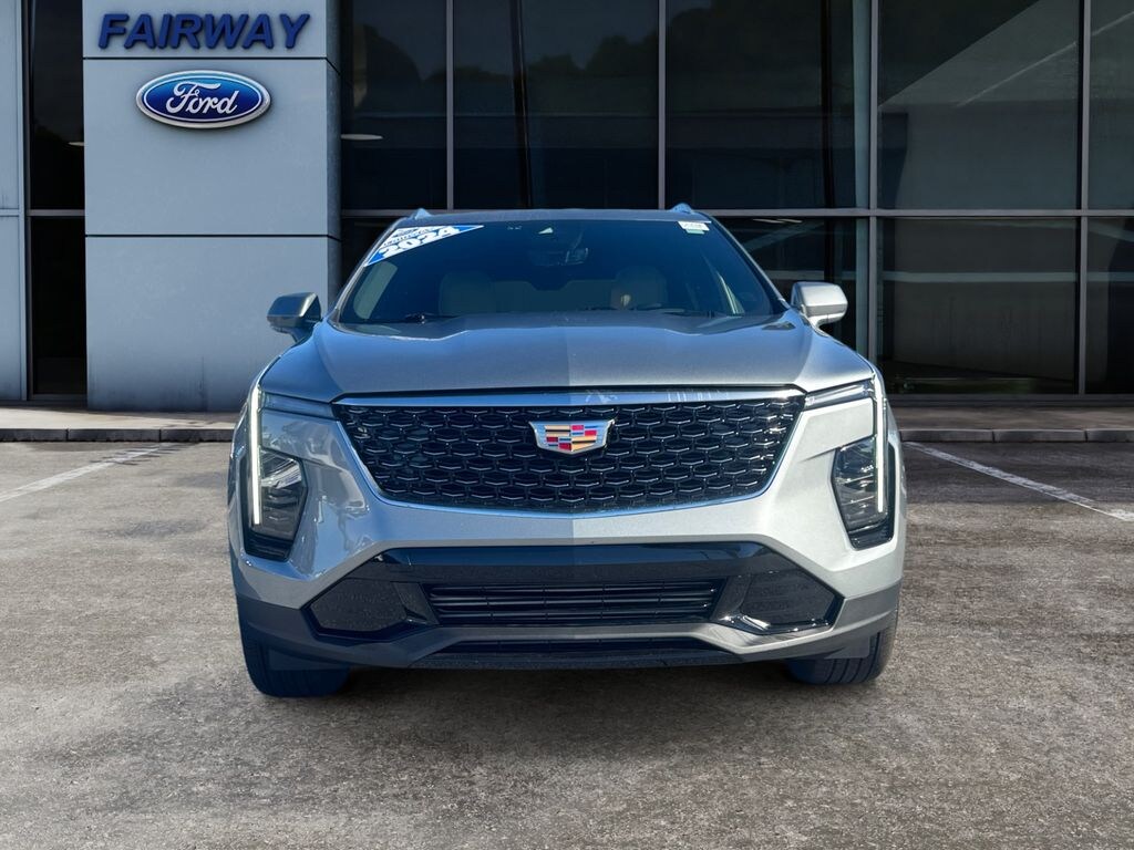 Used 2024 Cadillac XT4 FWD Premium Luxury SUV
