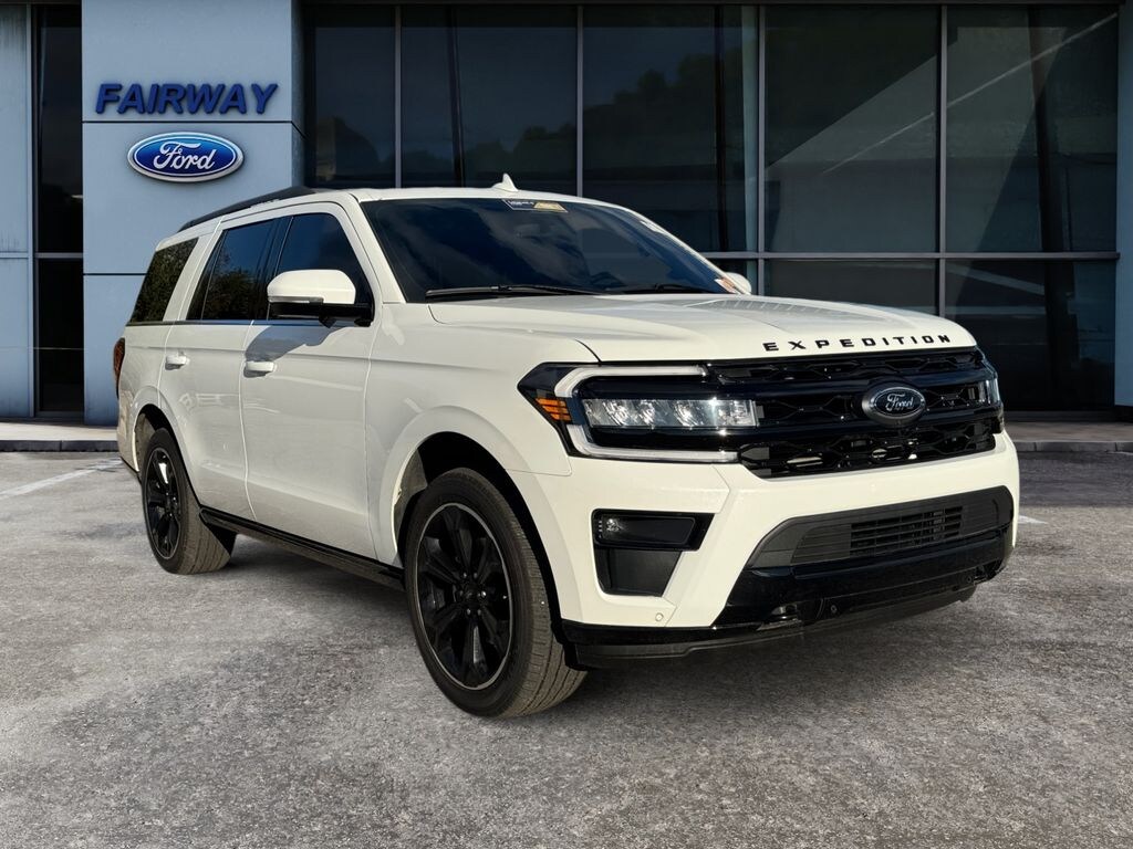 Used 2024 Ford Expedition Limited Sport Utility