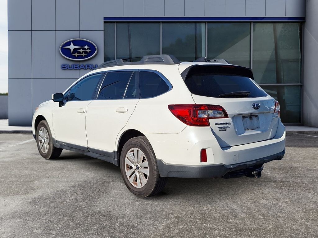 Used 2016 Subaru Outback 2.5i Premium Sport Utility
