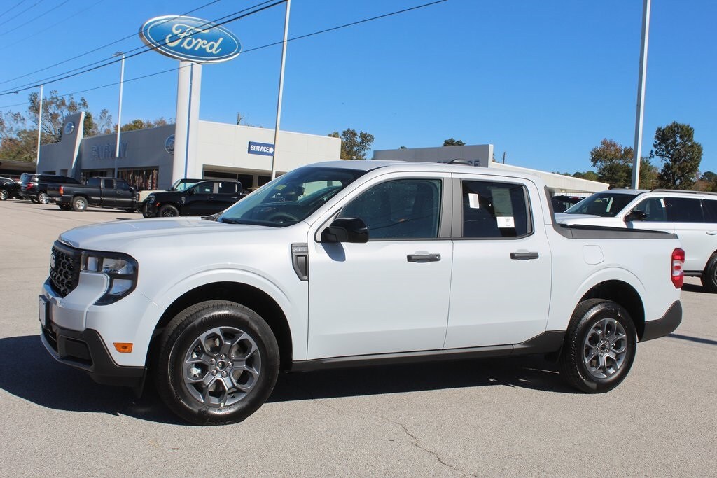New 2025 Ford Maverick XLT TRUCK