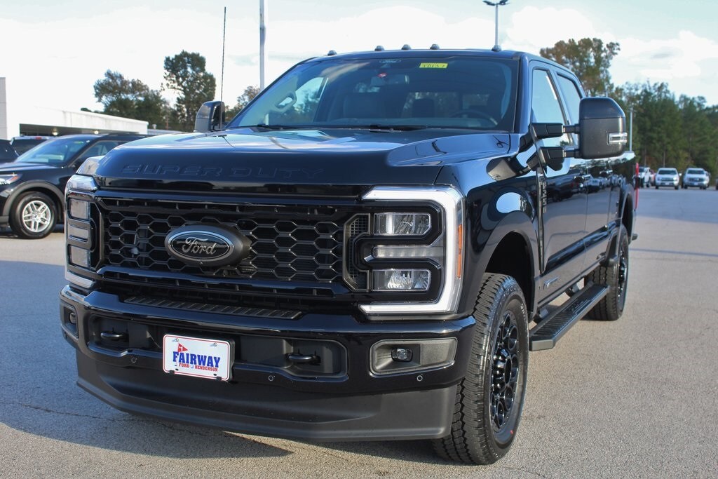 2026 Ford F-250 Lariat photo 3