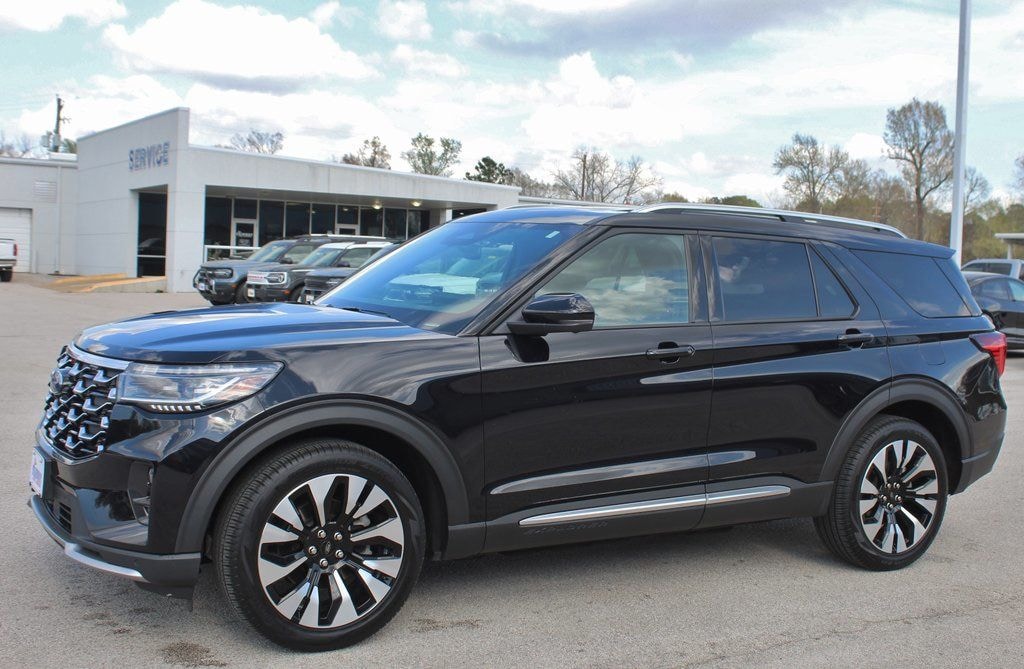 Used 2025 Ford Explorer Platinum SUV