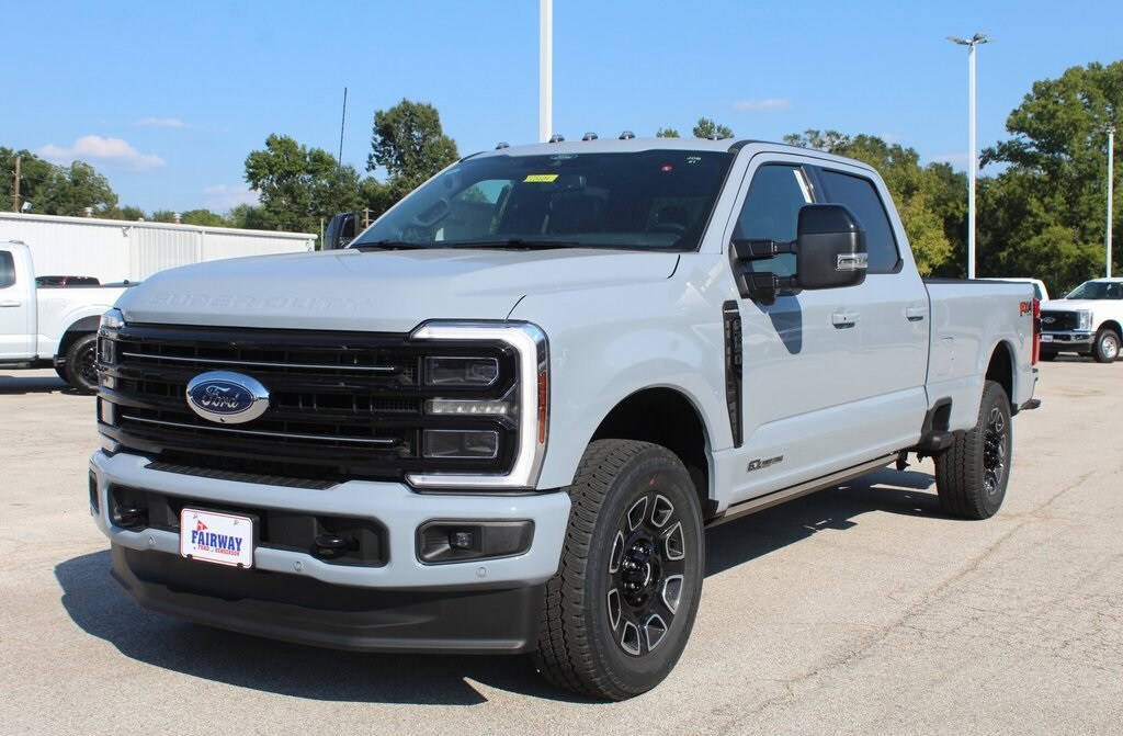2026 Ford F-250 Platinum photo 4