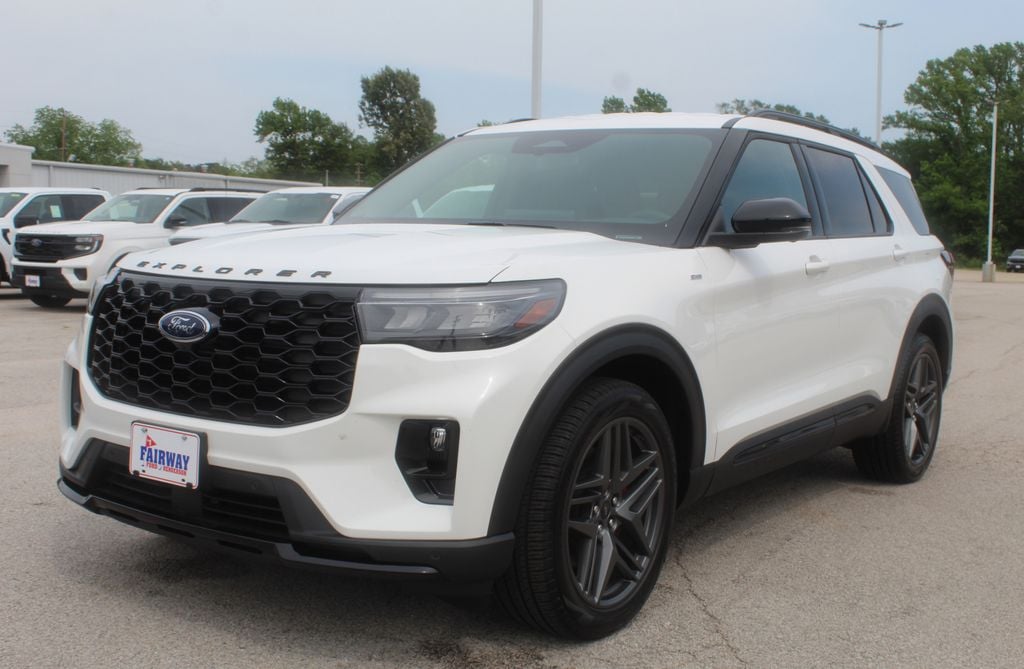 New 2026 Ford Explorer ST-Line SUV