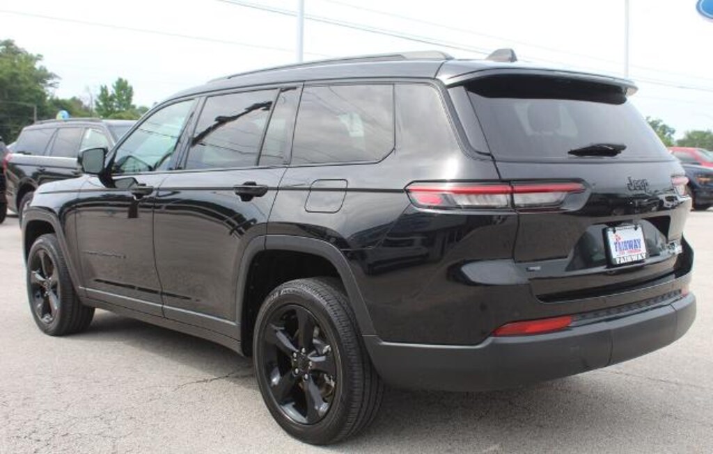 Used 2022 Jeep Grand Cherokee L Laredo SUV