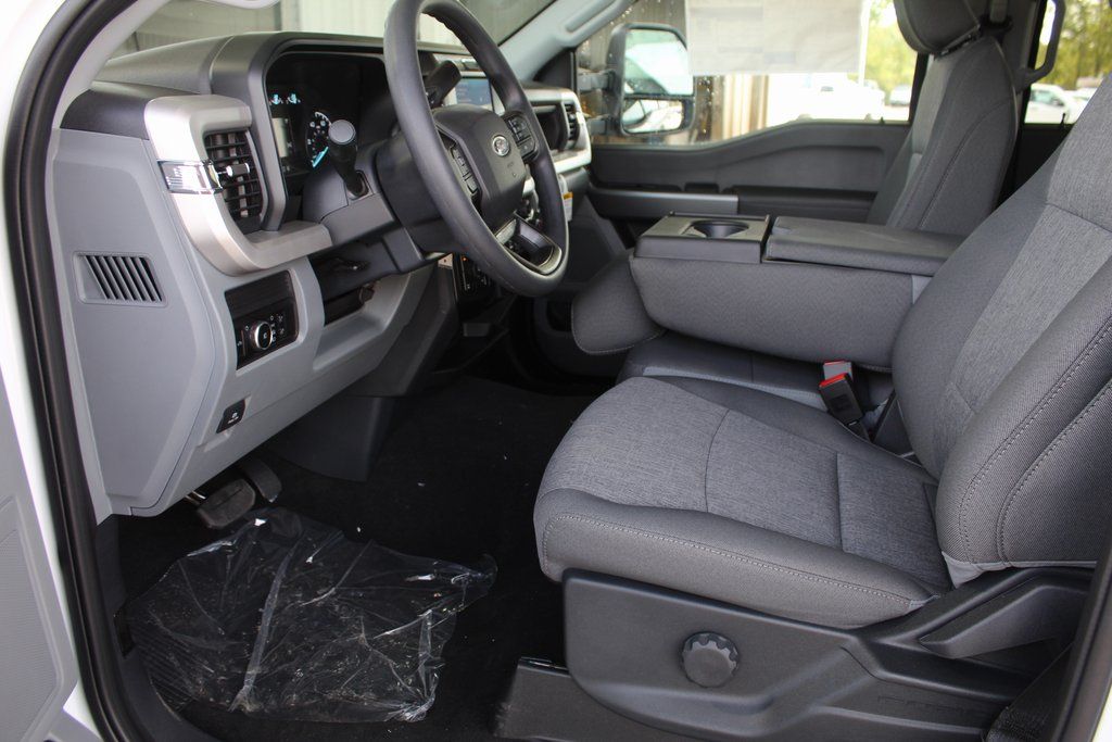 2026 Ford F-250 Super Duty XL - Photo 33