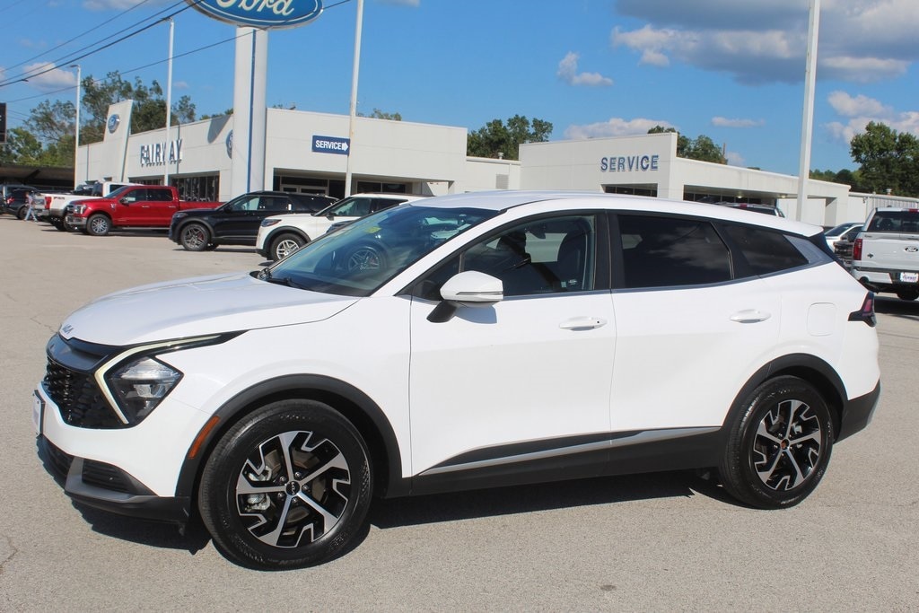 Used 2023 Kia Sportage EX SUV