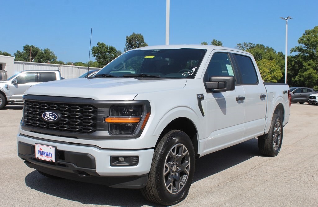 2025 Ford F-150 STX photo 2