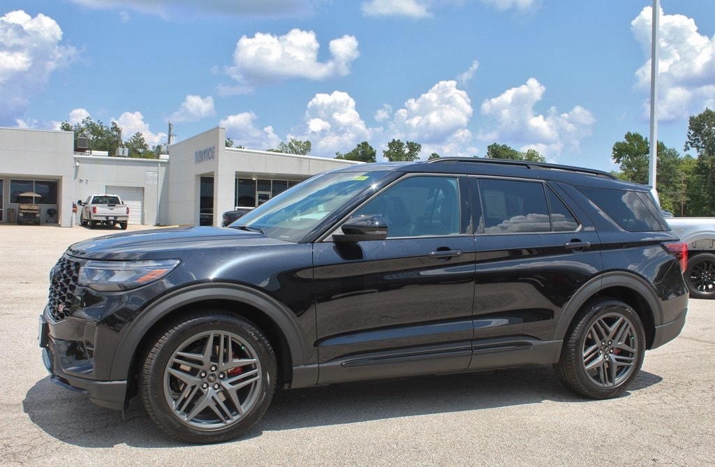 New 2025 Ford Explorer ST SUV