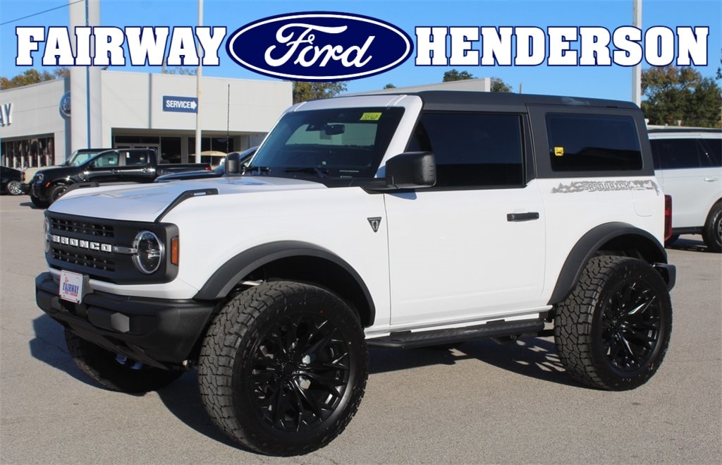 2025 Ford Bronco SUV 