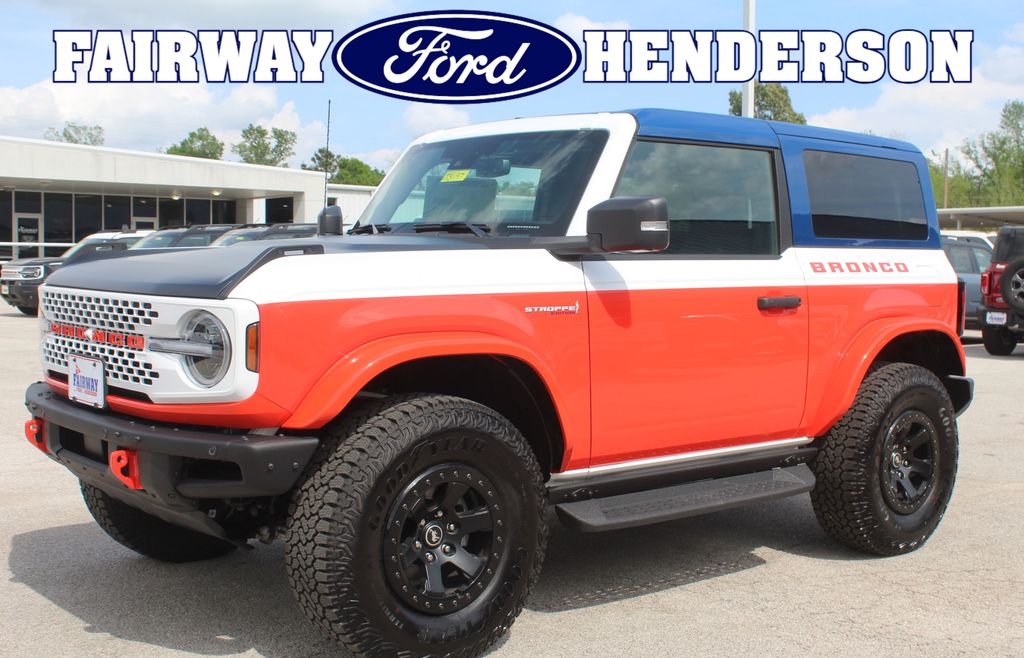 2025 Ford Bronco Stroppe 4x4's photo