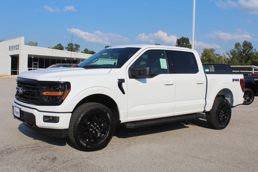 New 2025 Ford F-150 XLT TRUCK