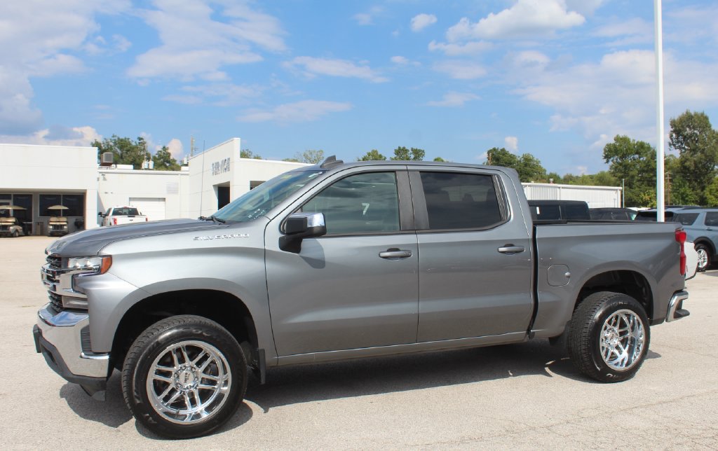 Certified 2021 Chevrolet Silverado LT CREW CAB SHORT BED TRUCK