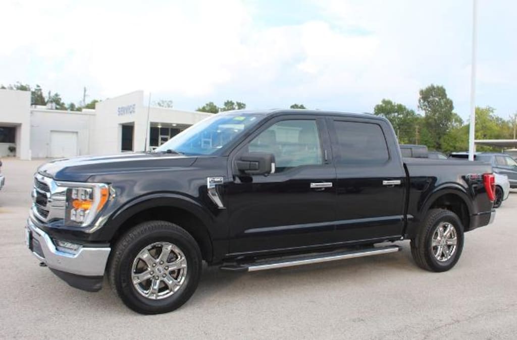Certified 2023 Ford F-150 XLT CREW CAB TRUCK